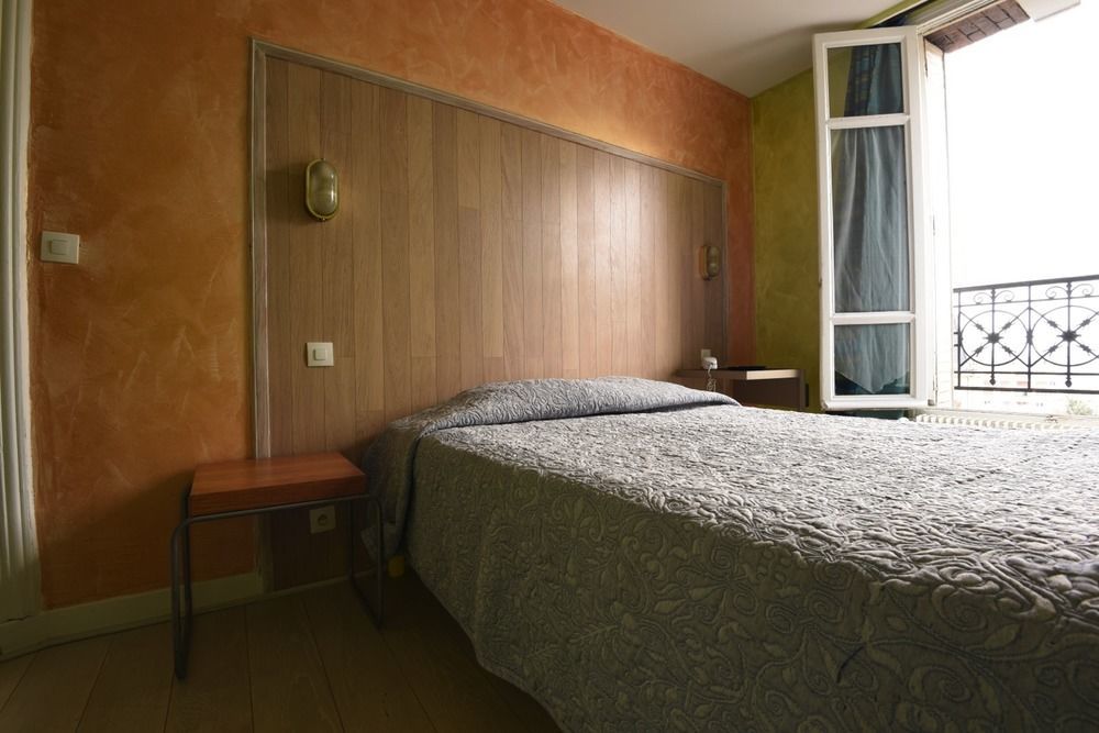 Adonis Sacré Coeur Roma Hotel 2*