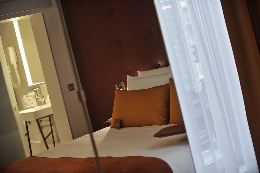 Mercure Opera Lafayette Hotel 4*