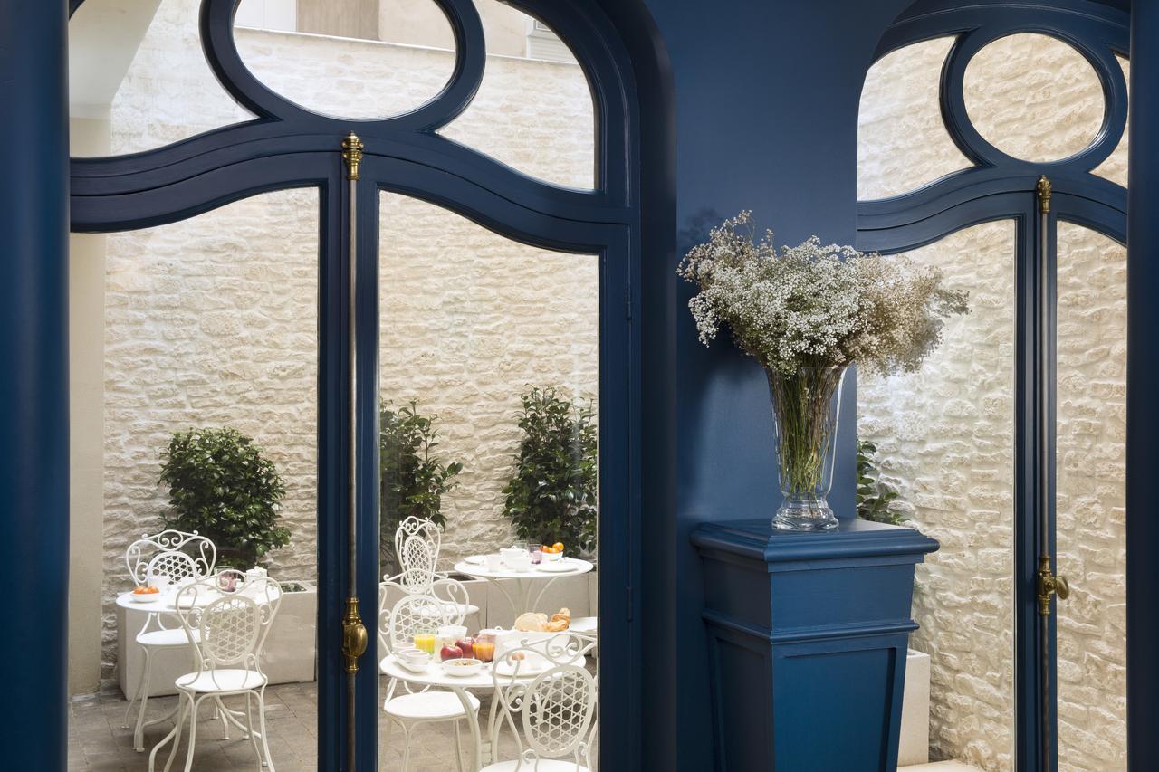 Céleste Batignolles Montmartre Hotel 4*