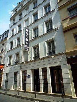 Des Deux Avenues Paris