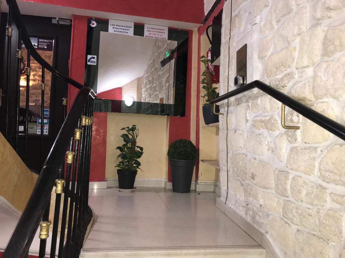 Des Fontaines Hotel 2*