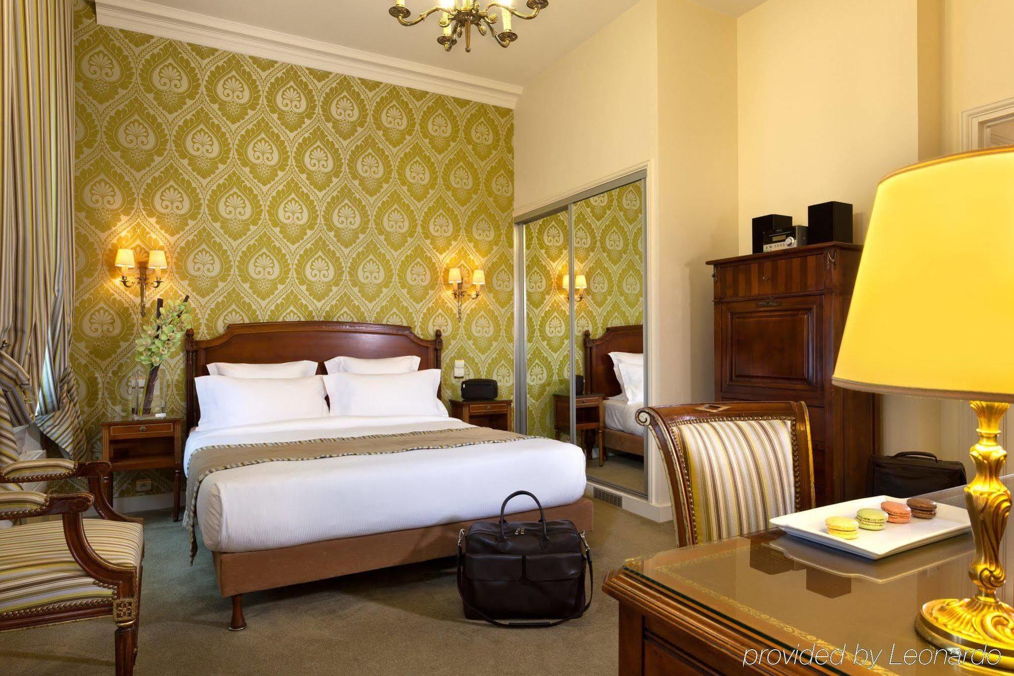 Mayfair Hotel
