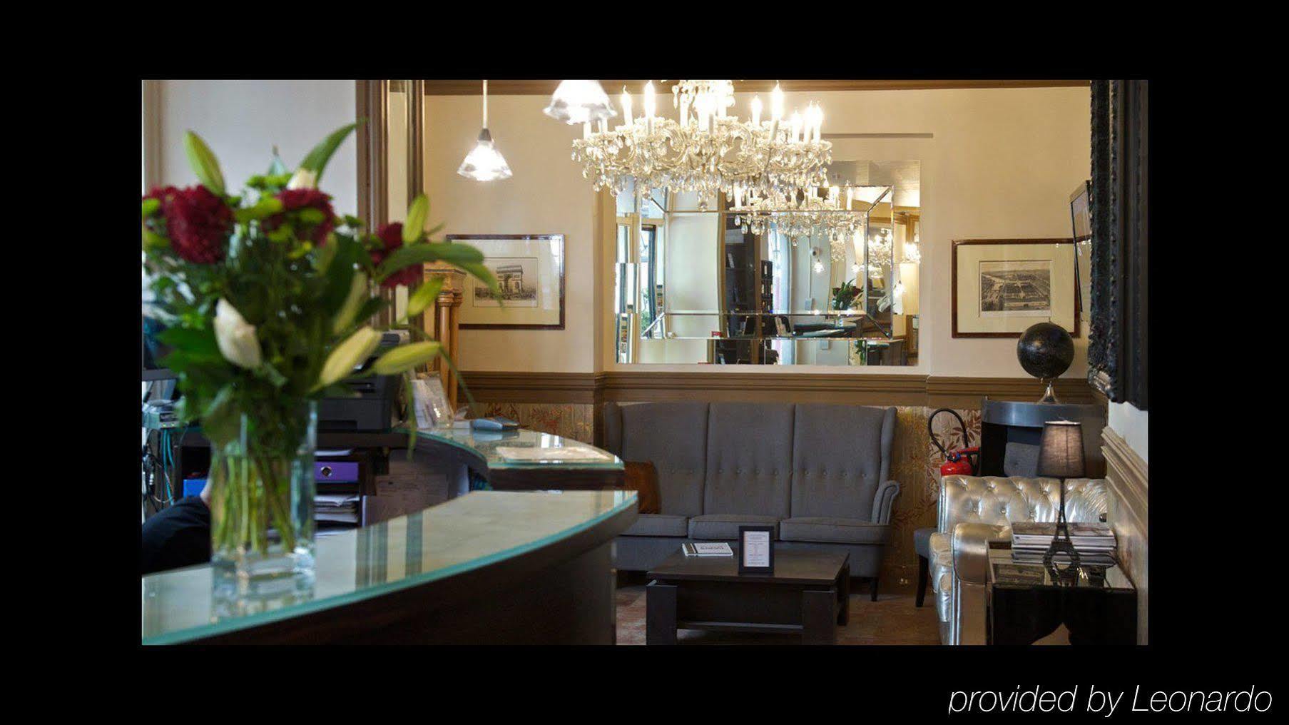 Hotel Petit Saint-honoré