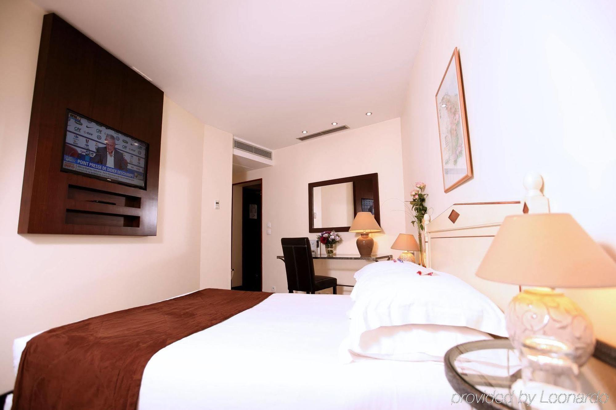 Hotel Waldorf Montparnasse Paris