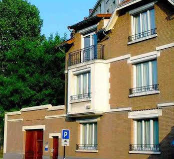 La - Bed & Breakfast Parigi