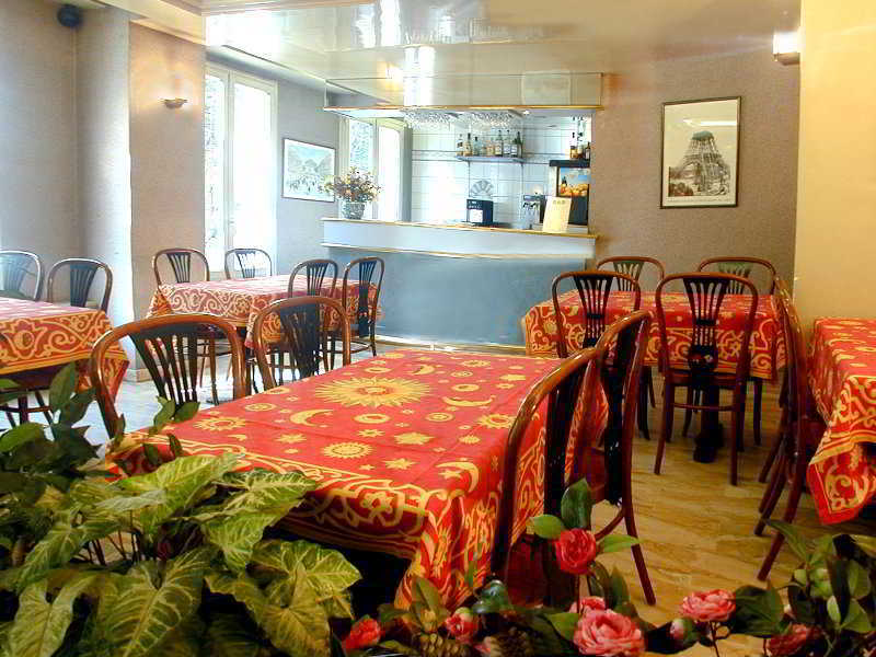 Des Mines Hotel 3*