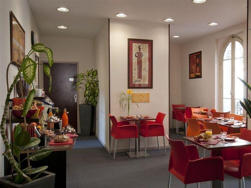 Adagio Access Philippe Auguste 2* Parigi