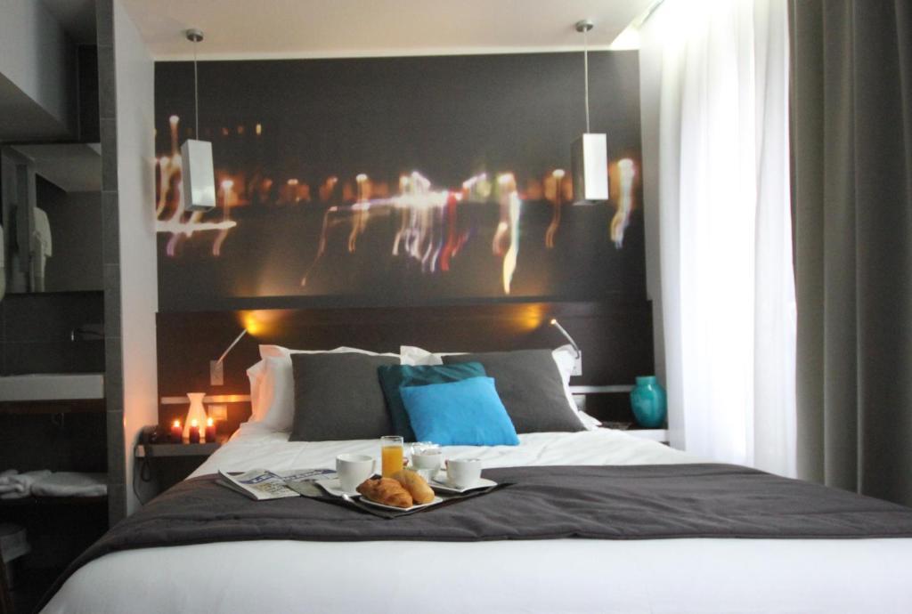 Hotel Lumières Montmartre