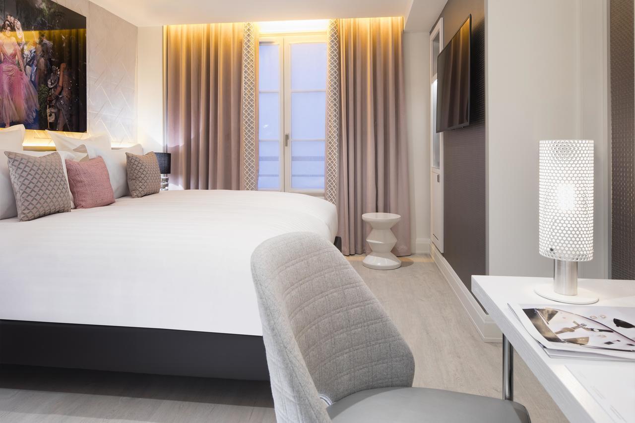 Dress Code Hotel Parigi
