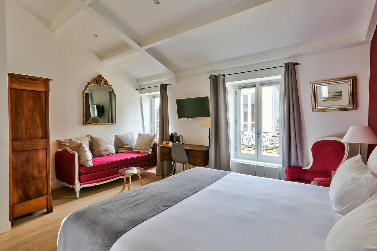 Le Clos De L'olivier Bed & Breakfast Parigi