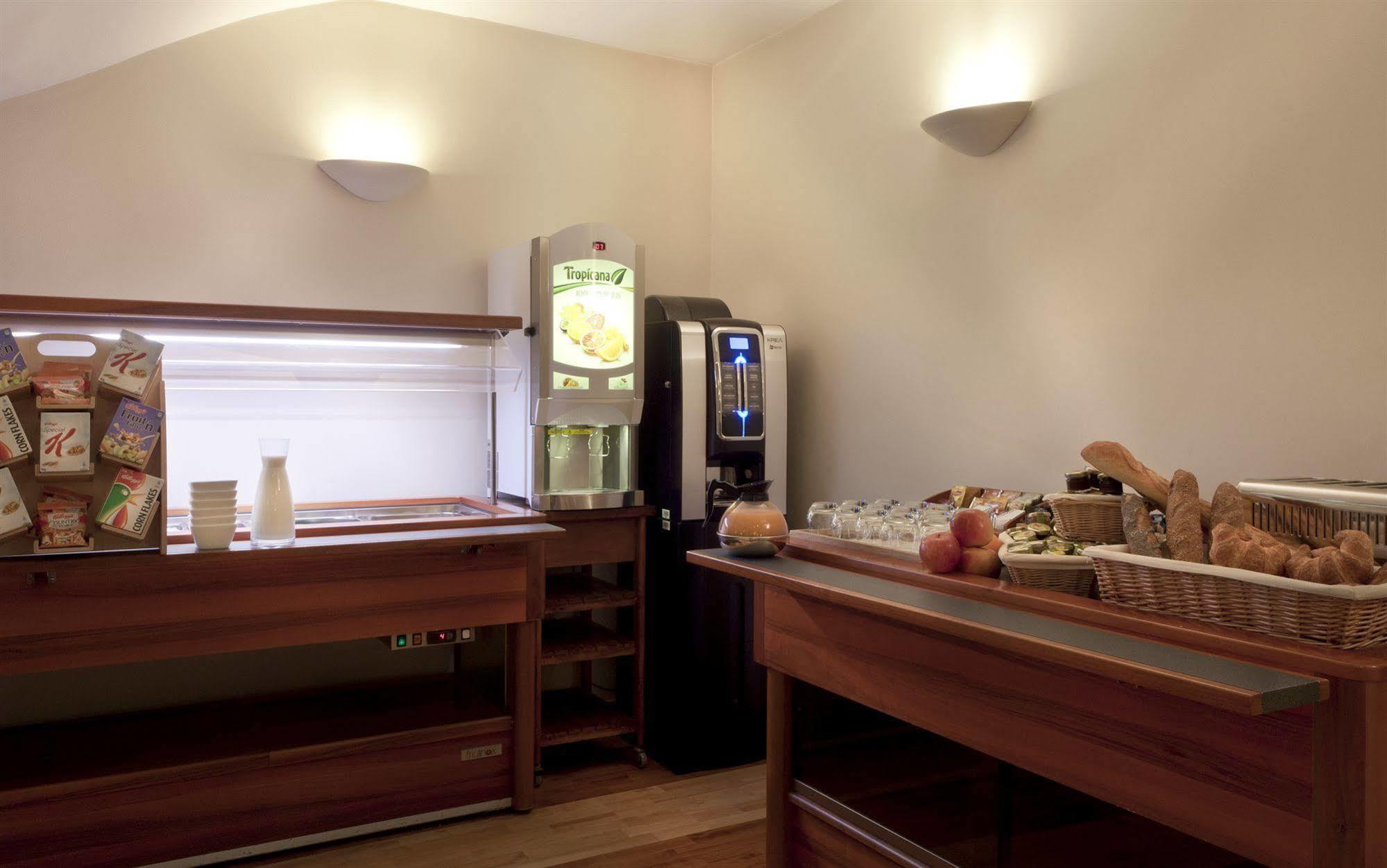 Hotel Verlain Parigi