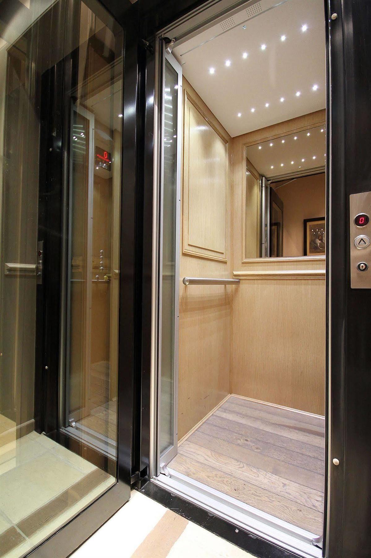 Hotel Saint-louis Marais Paris