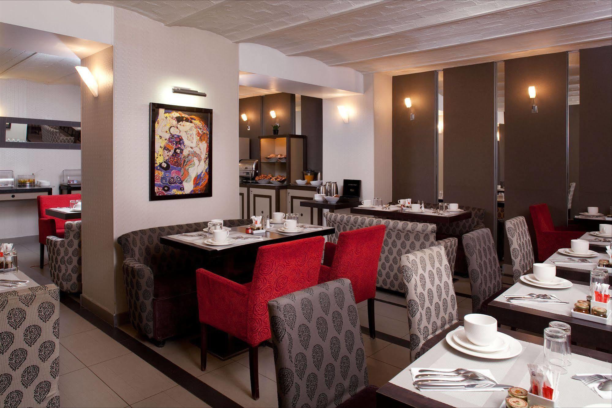 Hotel Eiffel Seine