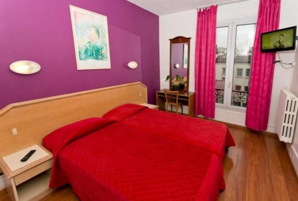 Hotel Ibis Styles Nation Cours De Vincennes 3*