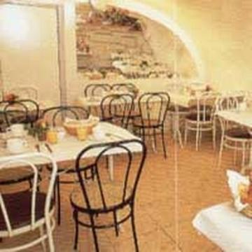 Hauteville Opera Hotel 3*
