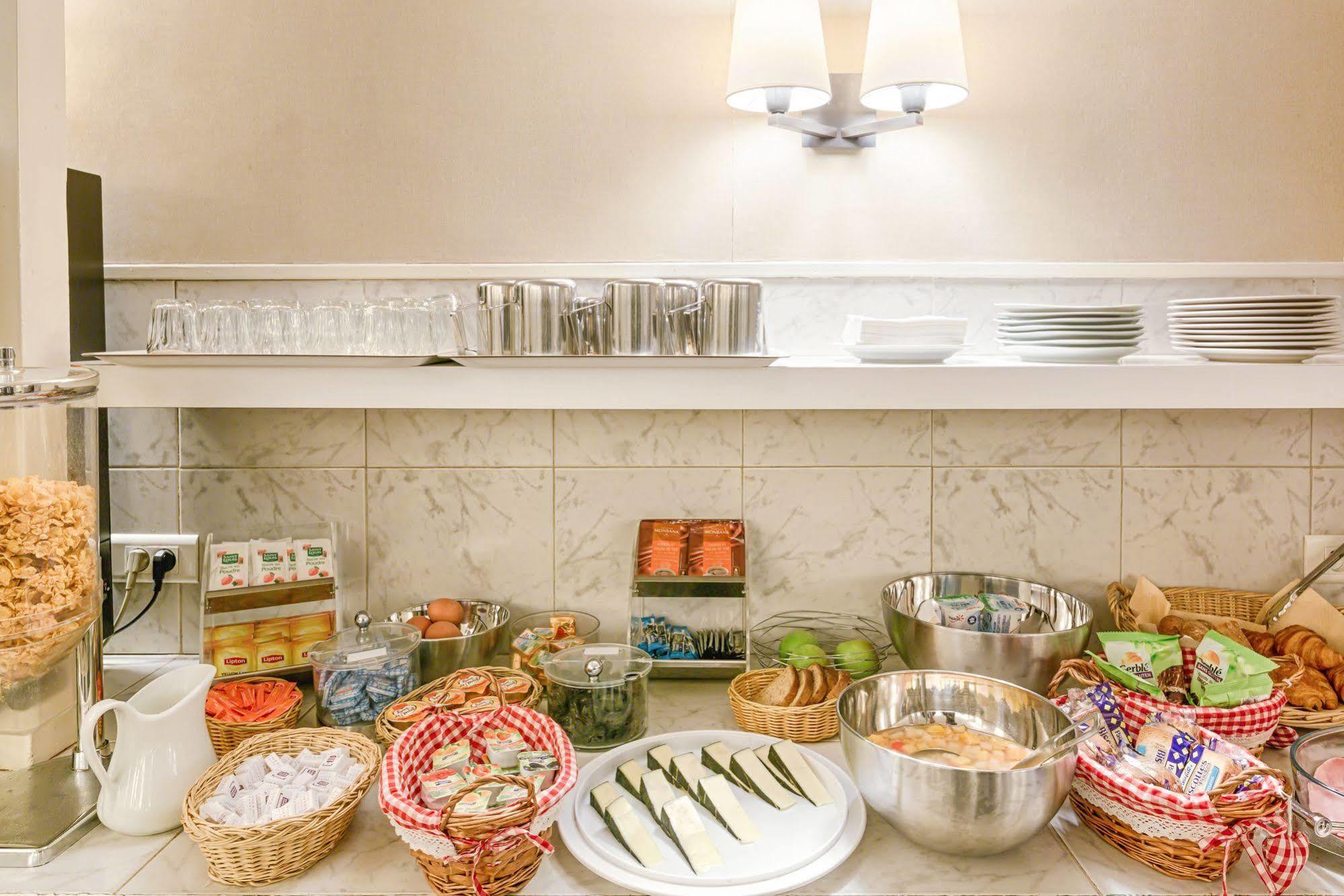 Hotel Charing Cross Parigi