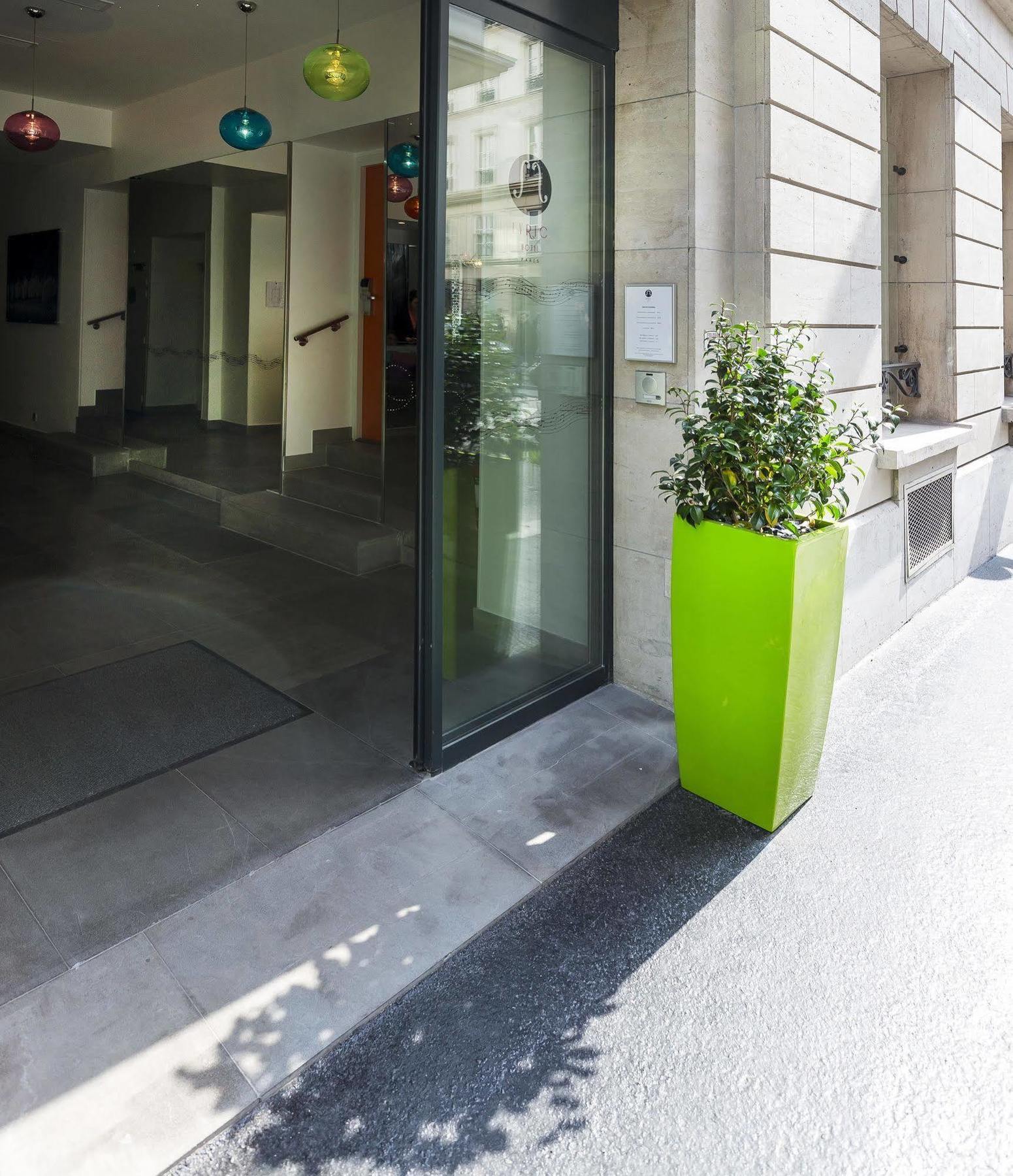 Hotel Lyric Opera 4*