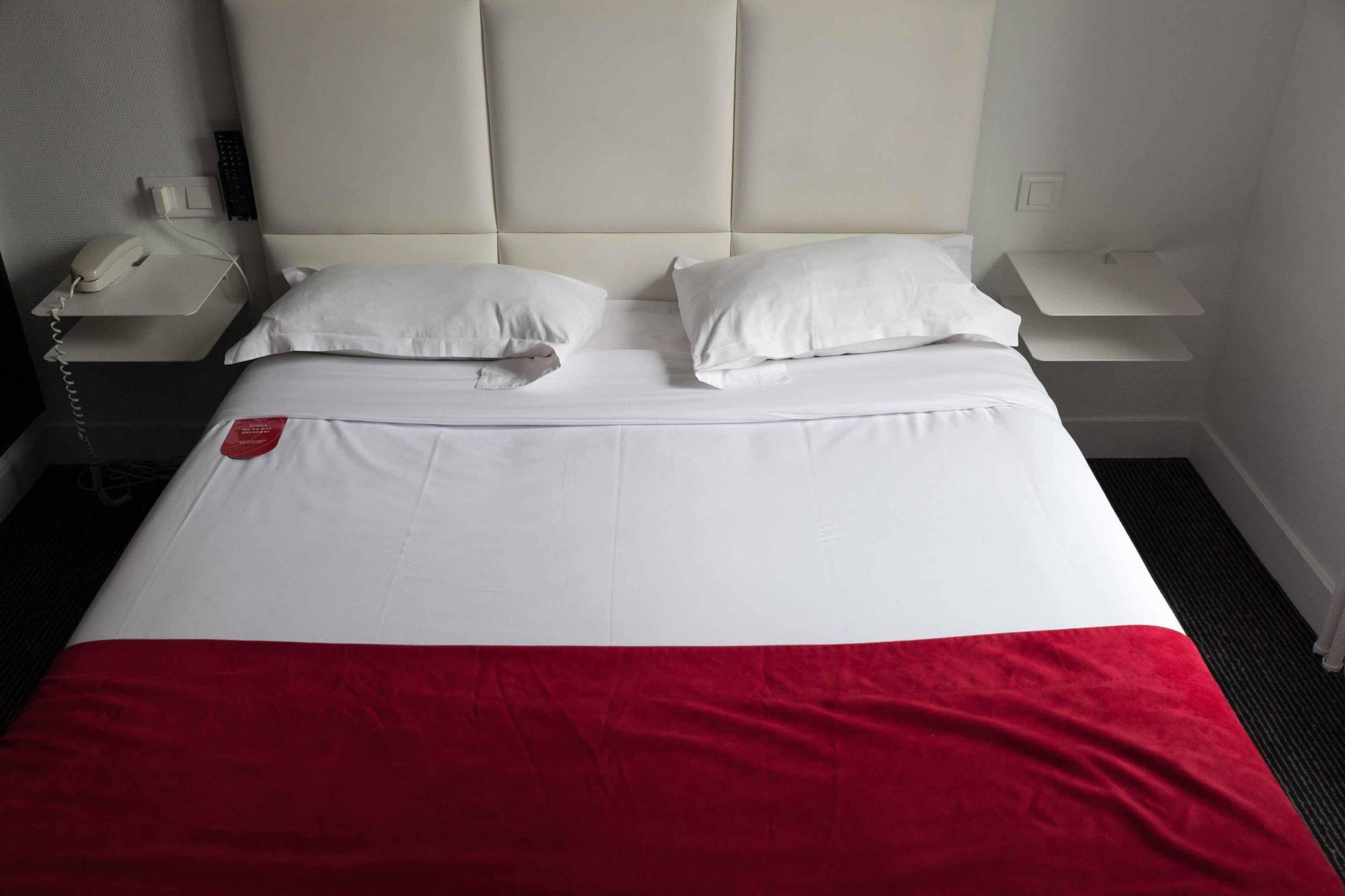 Hotel The Originals City, Lecourbe, Tour Eiffel