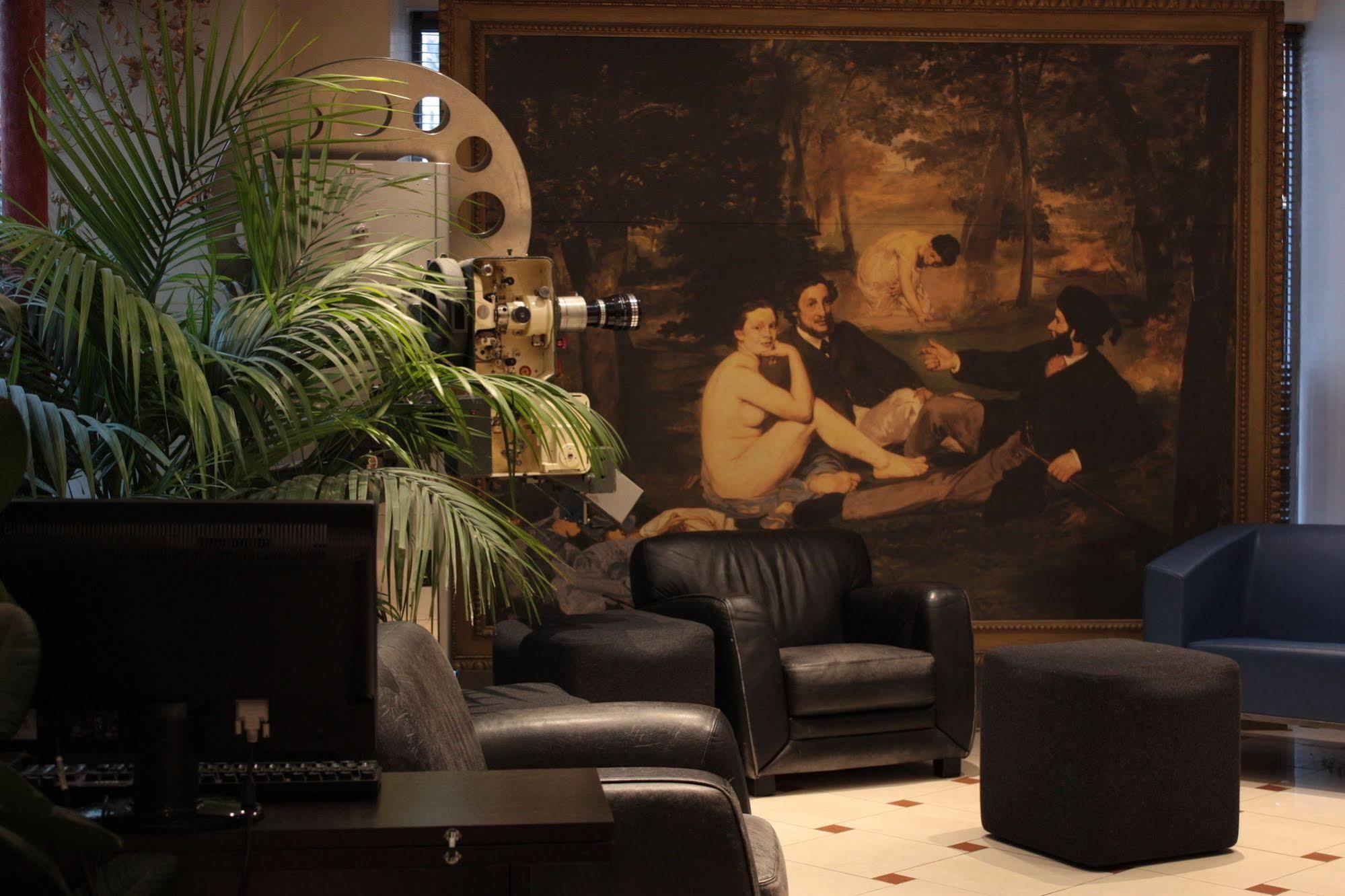 Hauteville Opera Hotel