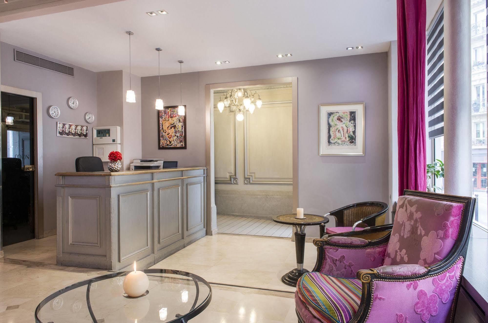 Corona -rodier- Hotel