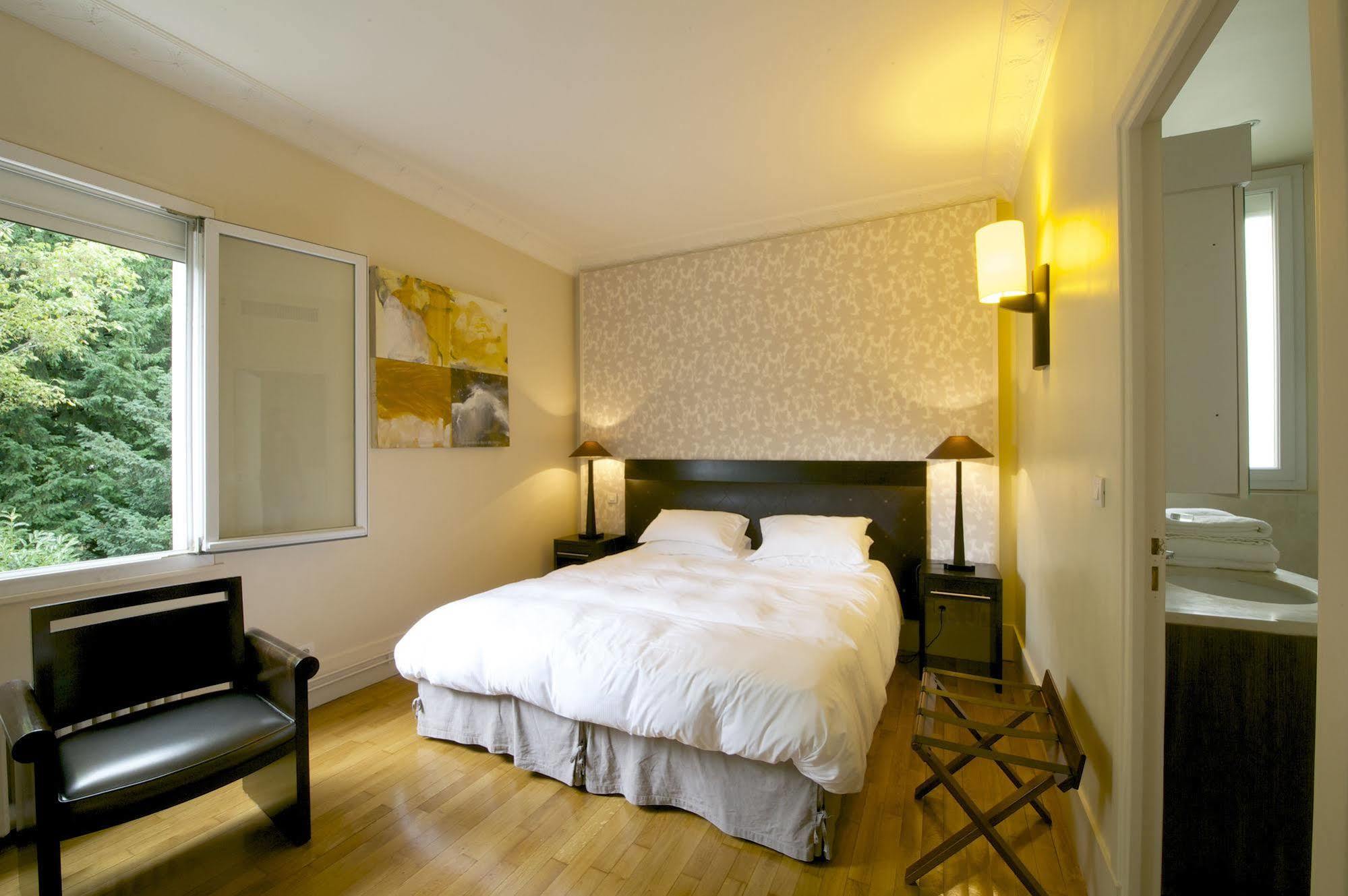 La - Bed & Breakfast 2*