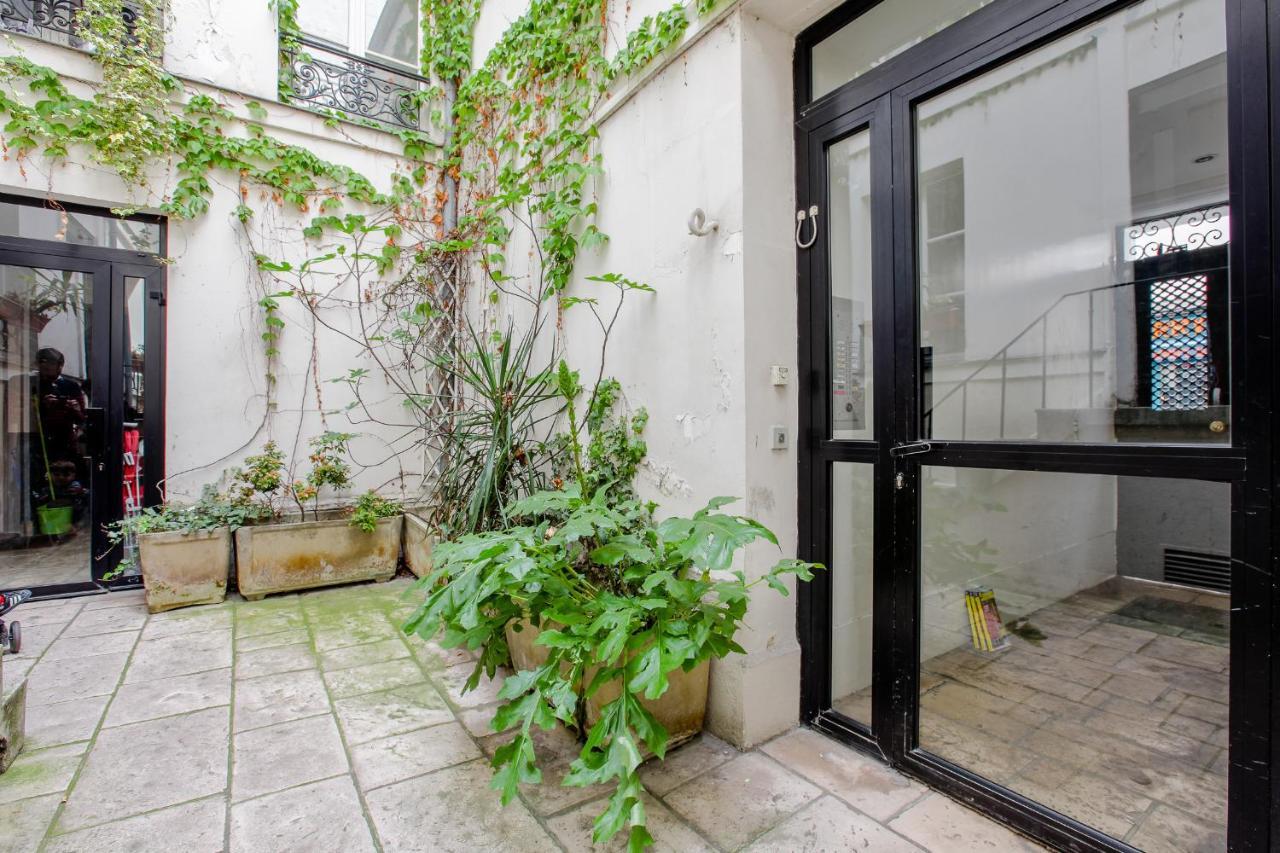 11 - Studio Design Champs Elysees Appartamento Parigi
