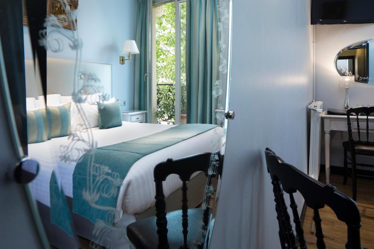 Hotel Plaza Elysées 4*