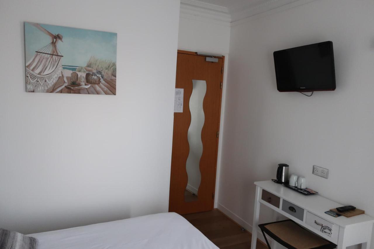 L'amiral Hotel