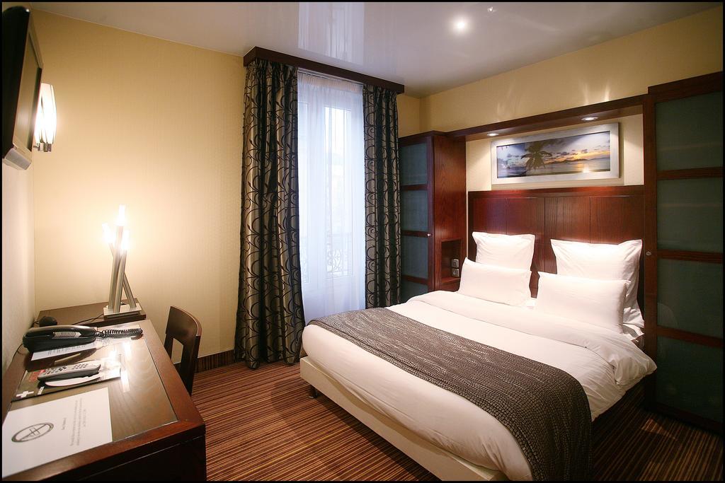 Hotel Grand Francais 3*