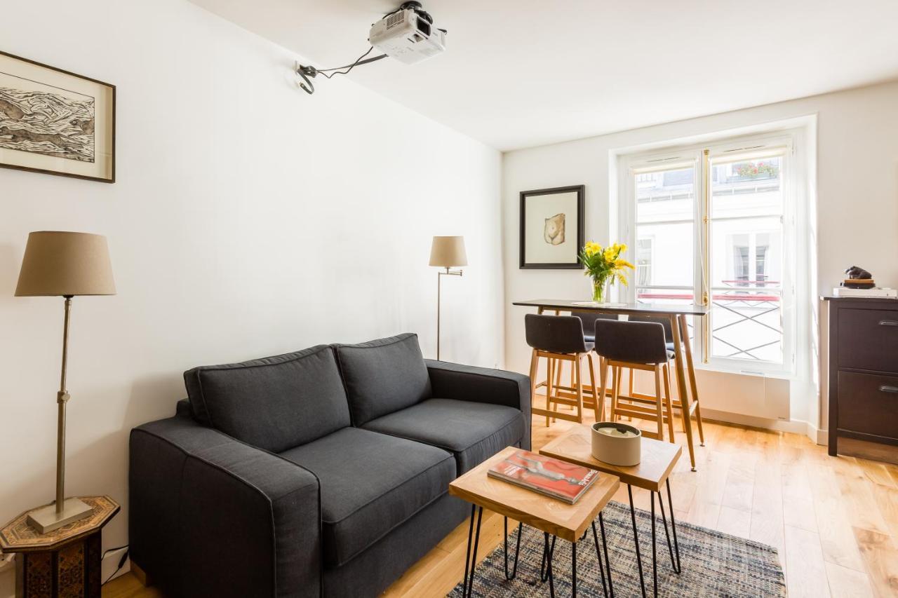 Veeve - A La Mode Retreat By The Seine * Paris