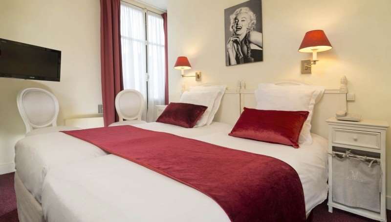 Hotel Aston 3*