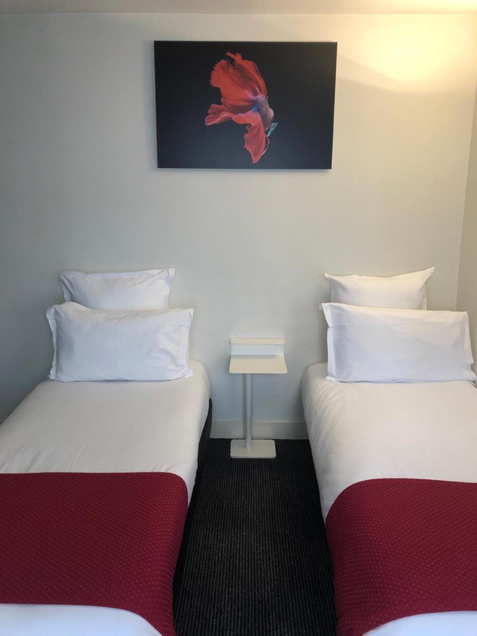 The Originals City, Lecourbe, Tour Eiffel Hotel 3*