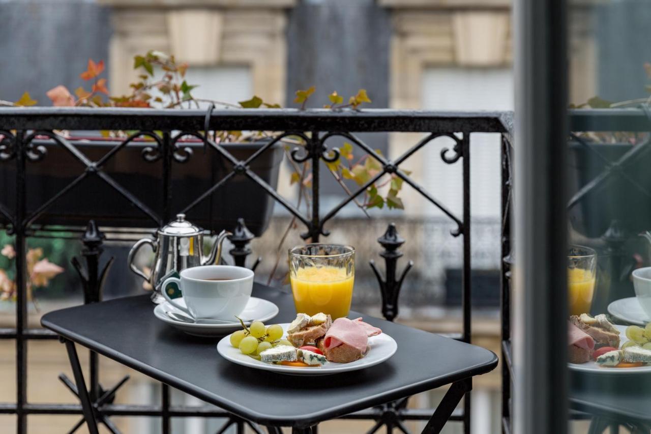 Hotel Mate Alain - Champs-elysées Parigi