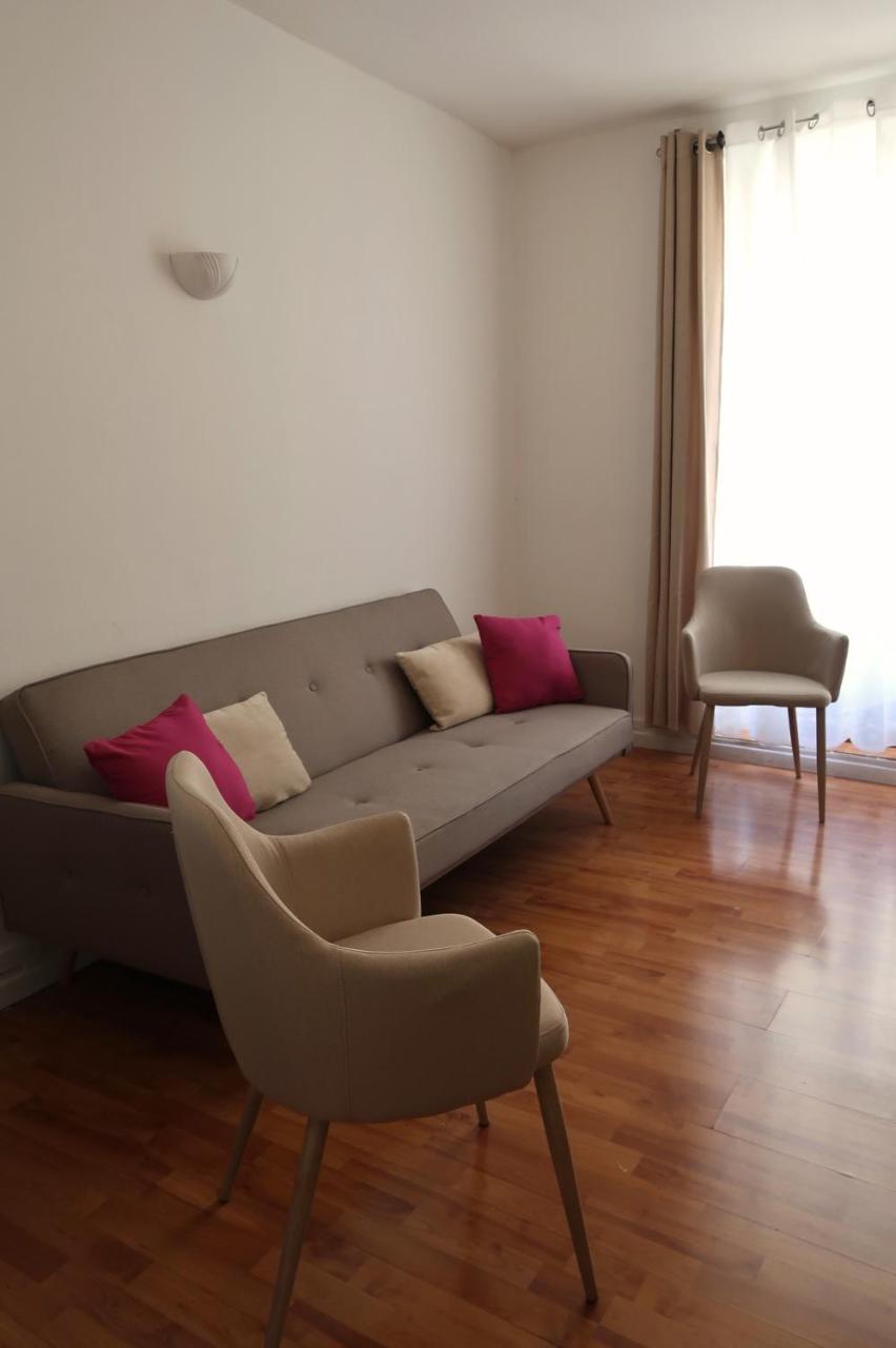 Dupleixadiama Hotel