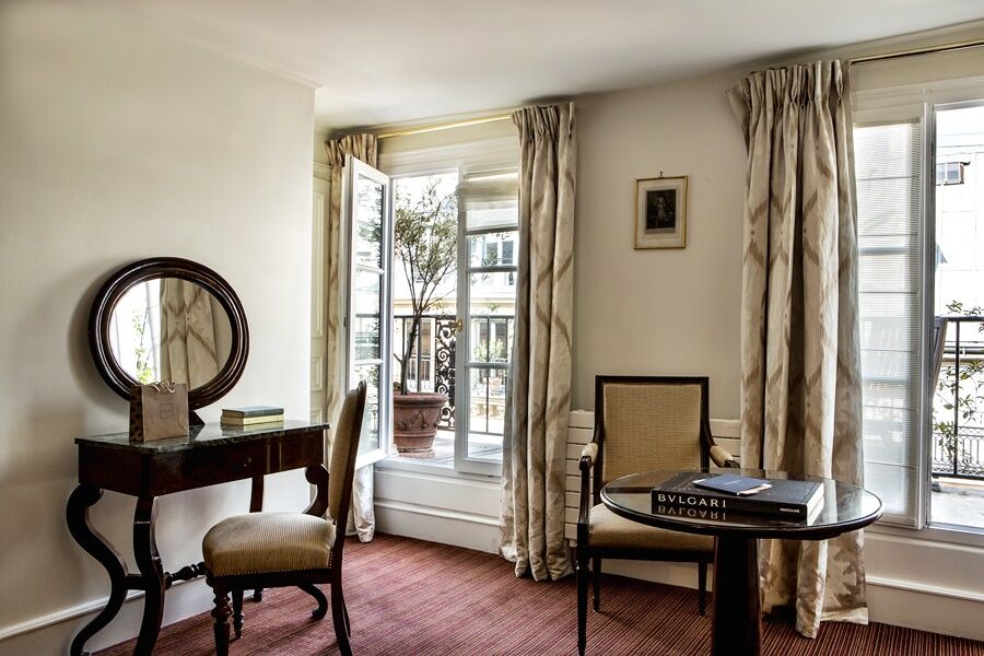 Hotel Royal Garden Champs-élysées 4*