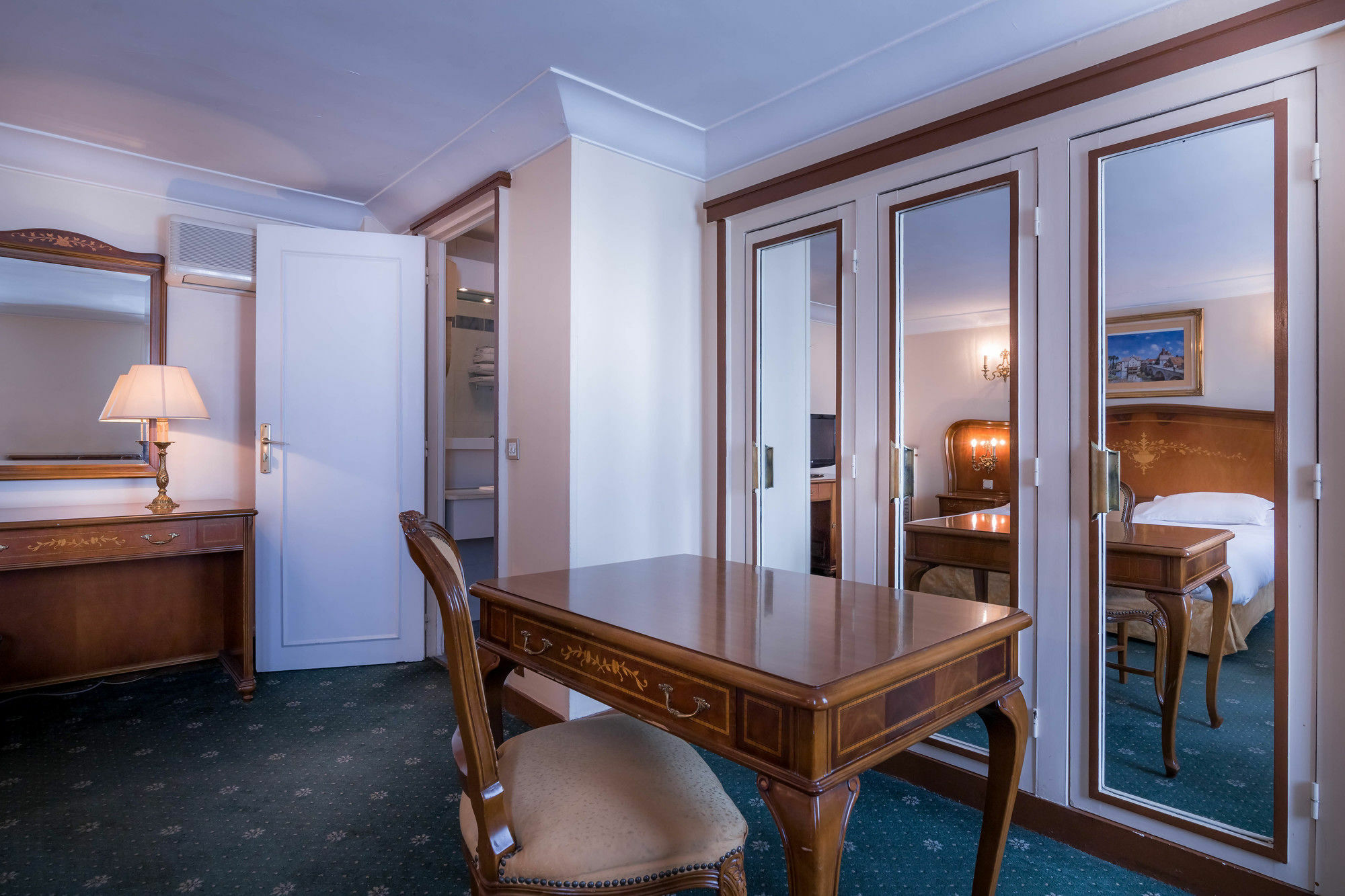 Hotel Chouchou Paris