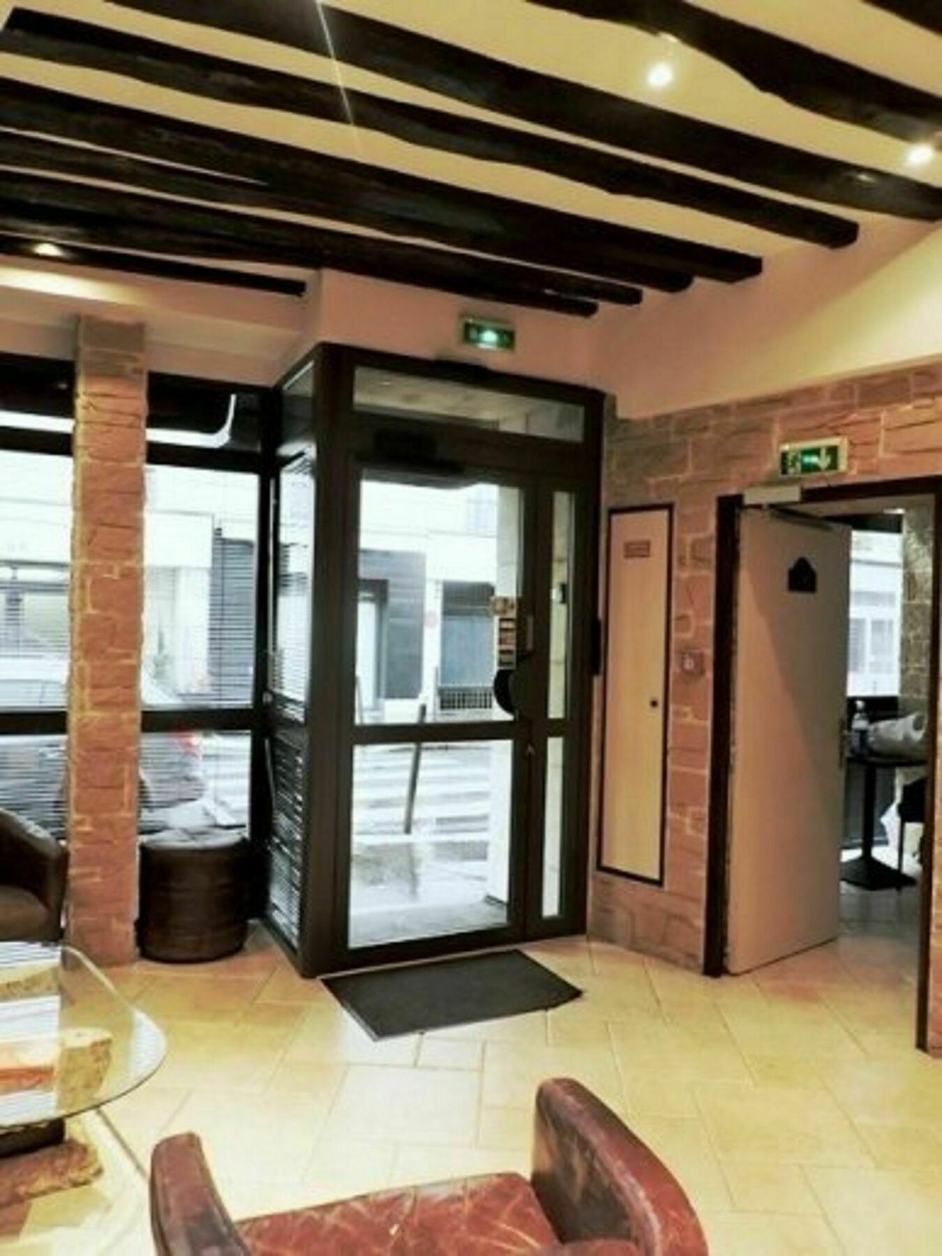 Hotel Le Mediterraneen Parigi