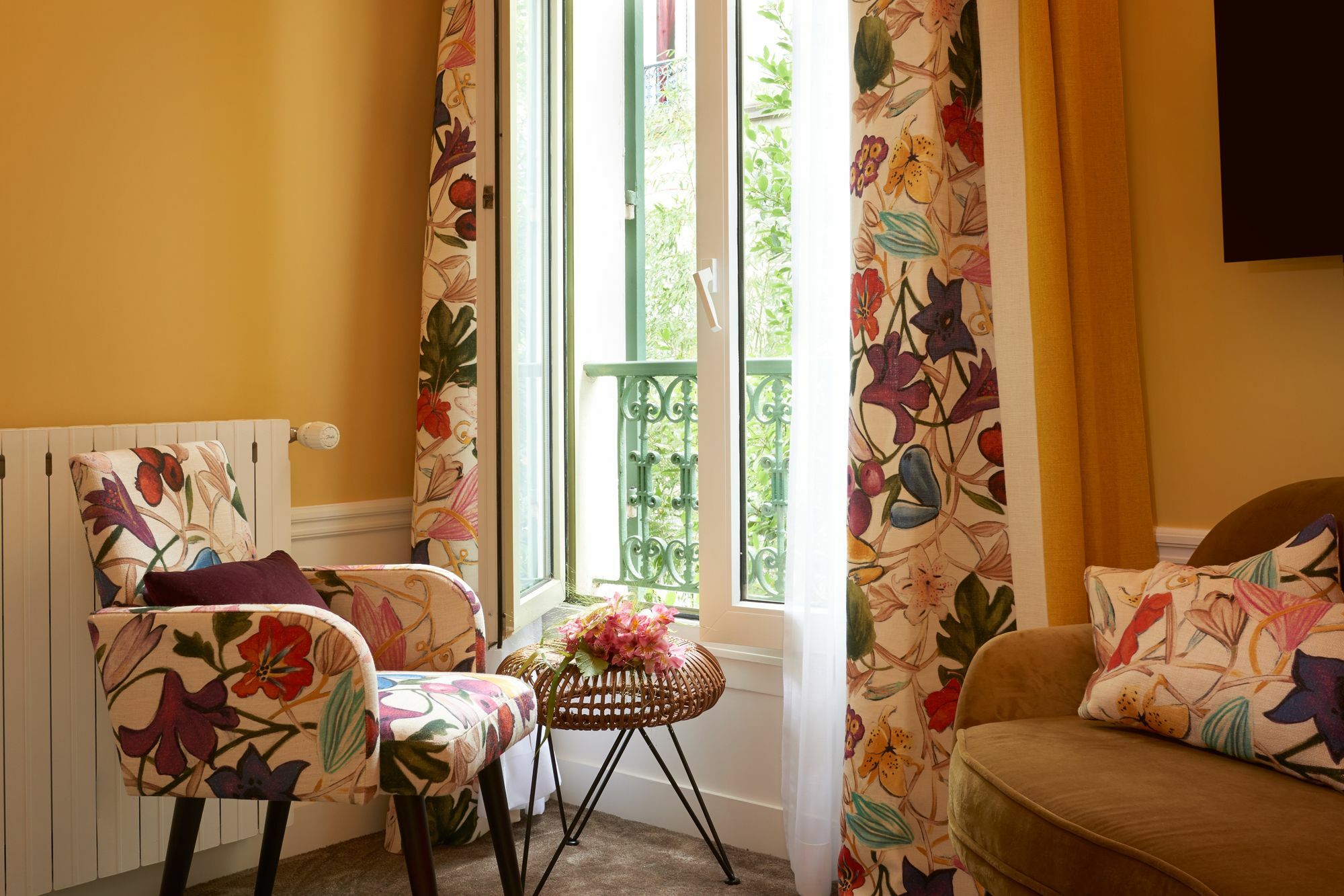 Maison Lepic Montmartre Hotel 3*