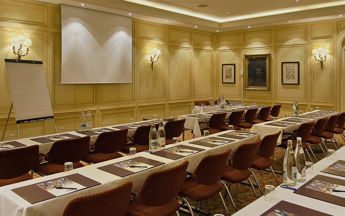 Millennium Opera Hotel 4*