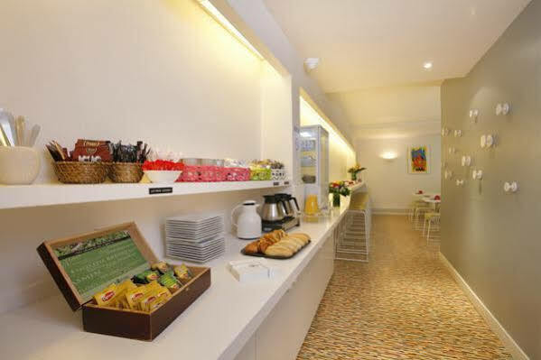 Hotel The Originals City, Lecourbe, Tour Eiffel 3*