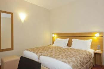 French Theory Hotel