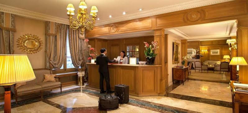 Mayfair Paris