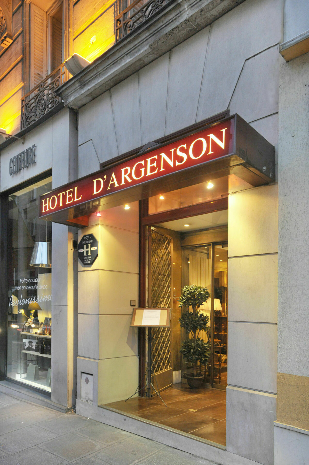 D'argenson 2* Paris