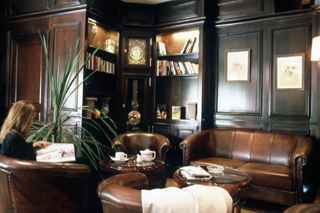 London 3* Paris