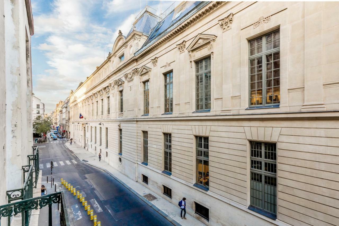 Edgar Louvre - Richelieu Apartment