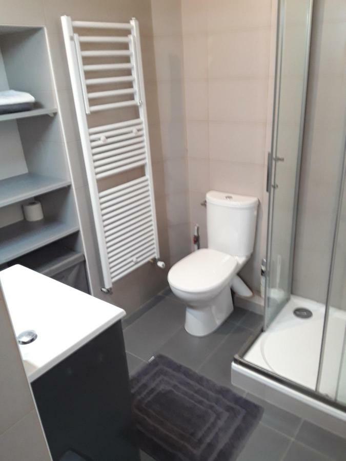 With Car Park - Charonne Neighborhood * Parigi