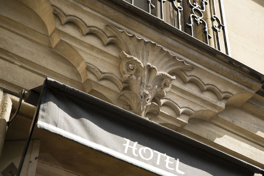 & Spa De Latour Maubourg