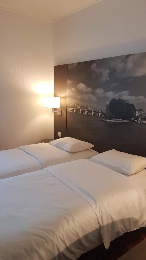 Victoria 2* Paris