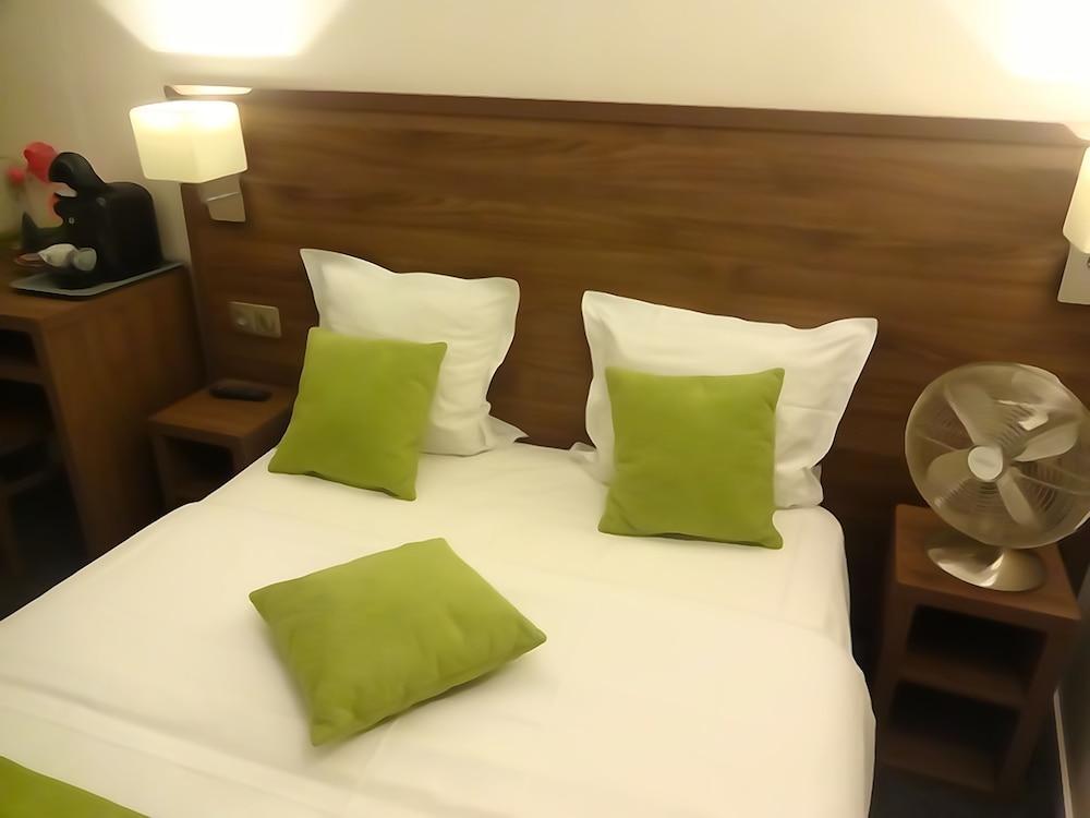 La Perle Montparnasse Hotel 2*