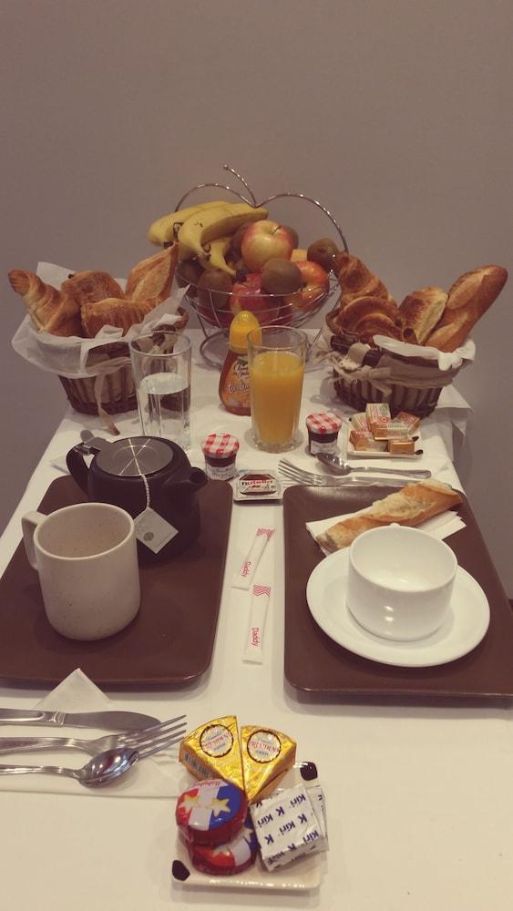 La Perle Montparnasse Hotel 2*